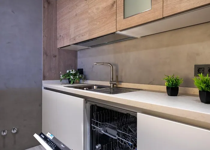 Lamar Luxury With Private Pool And Jacuzzi