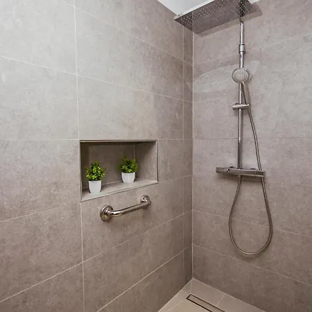 ヴィラ Lamar Luxury With Private Pool And Jacuzzi Fasnia