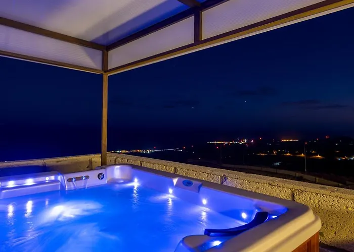 Villa Lamar Luxury With Private Pool And Jacuzzi